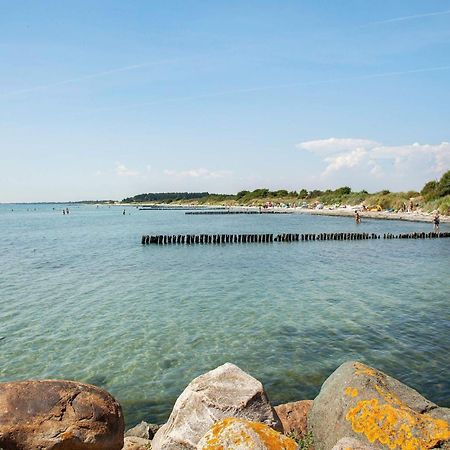 6 Person Holiday Home On A Holiday Park In Borre Extérieur photo