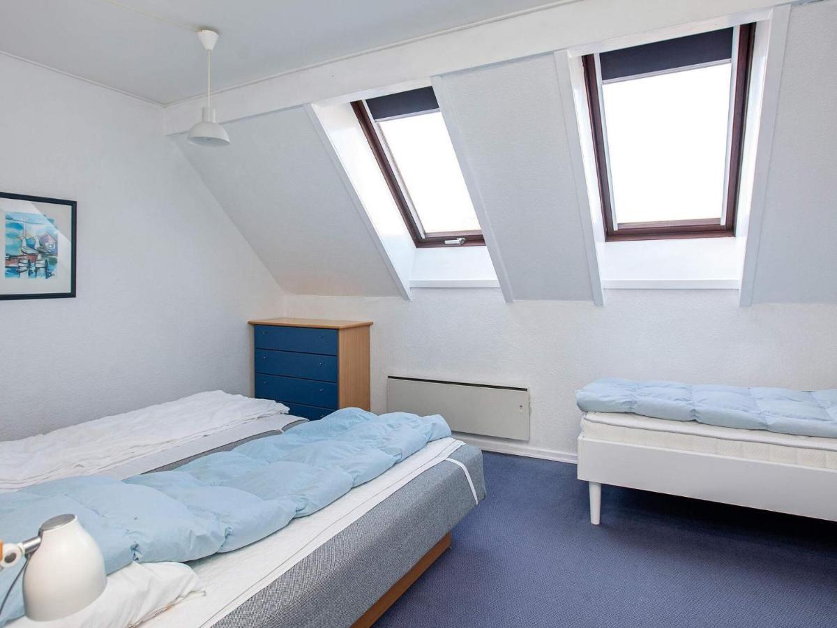 6 Person Holiday Home On A Holiday Park In Borre Extérieur photo